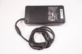 Alienware Cn-01mdv8 Adpt Ac 330w Lton 3p L6 V2 E4 Awm16-7602blk-pus