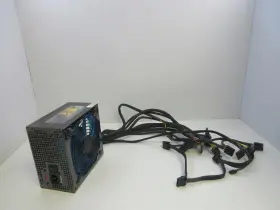 Atx-aq700w Apevia Power Supply 700w
