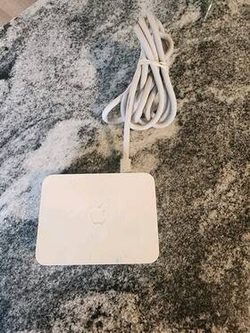 Apple A1081a1083 Authentic A1096 A1097 A1098 Power Adapter A1081-a1083 Cinema Display 90w