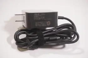 Q415ma-u5512 Asus Ad217832000 Adapter 65w 3p