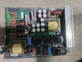 655565 Beesam Power Supply