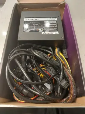 Gps-700a8 Chieftec Smart 700 W Power Supply Unit