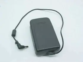 246960-001 Compaq Armada 4000 Series Ac Adapter 18.75v 3.15a Barrel Plug