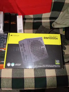 Rm1000e Corsair 840440415510 1000w Modular Power Supply Brand New Sealed
