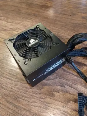Cp-9020278-na Corsair Cx Series Cx650 Atx Power Supply Excellent Condition With Cords