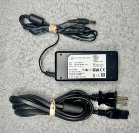 Cricut Ut42180250e2 Ut42-180250-e2 Switch Mode Power Supply 18v 2.5a Tested