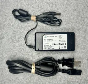 Ut42-180250-e2 Cricut Ut42180250e2 Switch Mode Power Supply 18v 2.5a Tested