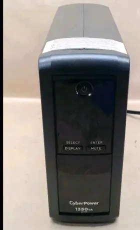 1350avrlcd Cyberpower Battery Backup Black Used