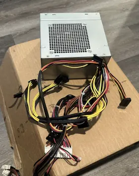 Hu550egm-00 Dell 0vmt9 Genuine Alienware R10 R11 R12 550w 80 Plus Gold Atx Psu