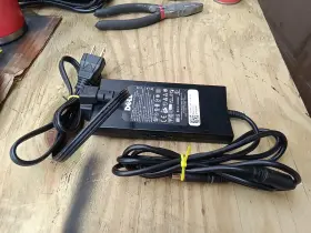 Cm889 Dell Genuine Power Supply 90 Watt