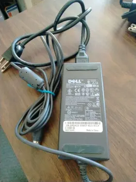 Lse0202c2090 Dell R43011 Computer Ac Adapter Dc 20v 4.5a Used