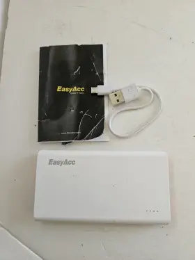 5000nah Easyacc Pb5000c Powerbank 5000nah/18.5wh Input Dc 5v 1.0a Output 1.5a
