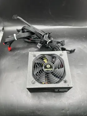 Etl550awt-m Enermax Etl550awt 100-240v 47-63hz 8-4a Triathlor Power Supply 550w See Pics