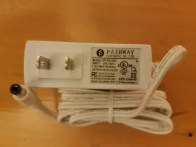 Wt10l-050 Fairway Ac Adapter 100-120v Output 5.0v 2.0a