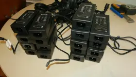 Gt-810810-6024-t3 Globtek Gt-81081-6024-t3 Lot Of 17 Power Supplies 110-250v Input 24v 2.5 Amp Dc
