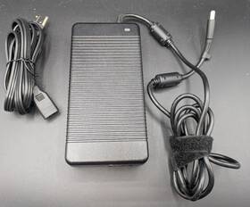 Hp 901984-003 230w 19.5v 11.8a Ac Adapter Compaq Zbook 15 17