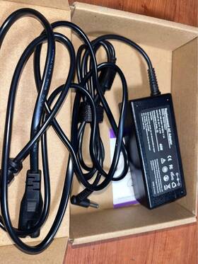 Hp B0d04 Hewlet Packard 45w Power Supply Model For Laptop