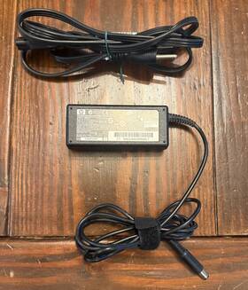 Hp N193 65 Watt Power Supply Hewlett Packard Laptop Charger