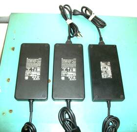 Hp Tpn-ca25 Lot Of 3 - Hewlett Packard 280w Power Supply Adapters And 2 Cords