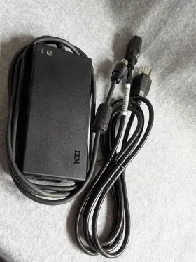 33g6490 Ibm 232423 232-423 Ac Adapter 15.5v 1.3a / 14v 1a Thinkpad 300 Power Supply