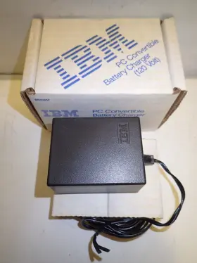 2684292 Ibm New Vintage Power Supply P/n Adapter 15v Dc For 5140 Pc Convertible