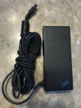 84g2356 Ibm 84g2357 84g4320 Thinkpad Ac Adapter 20v 2a 20-10v 3.38a