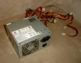 Iw-p300a2-0 In Win Power Man Vintage Supply Iw-p3 A2-0 300w Tested And Working