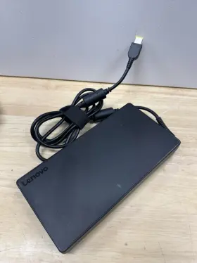 5a10v03261 Lenovo Yoga P360 P3 7-27ach6 Ac Charger Adapter Power Supply Black