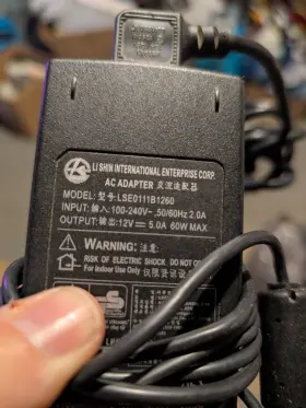 Lse9901b1260 Li Shin International Enterprise Corp. Lse0111b1260 Original Ac Adapter 12v 5a Black Power Supply - Pre-owned