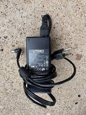 Lite-on Pa-1900-04 Lite-on 90w 19v 4.74a Ac Adapter 3045us 3008cl 3070us 3050us 3077wm