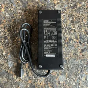 Gst220a36-r7b Mean Well Gst220a36r7b Oem Genuine Power Adapter 36v