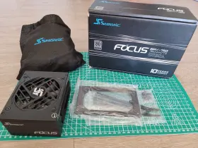 Y7751pxsfs Seasonic Complete Focus Spx-750 Sfx Power Supply. 750w 80 Plus Platinum