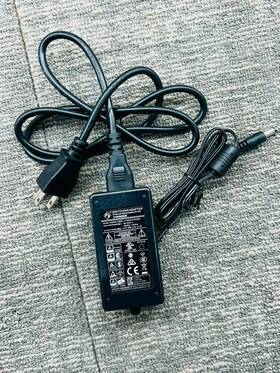 Shenzhen 09037070 Fj-sw20181202000 12v 2a Switching Power Adapter Cord Tested -09037070