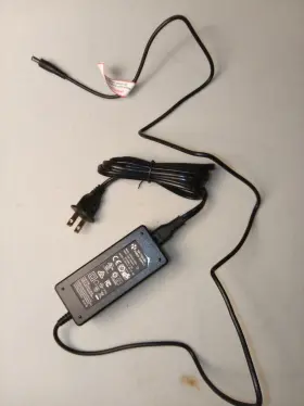 Xh0900-3000 Switching Power Supply Xh09003000 Model