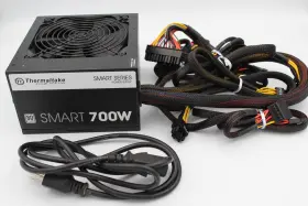 700w Thermaltake 445017523549 Smart 80 White Atx 12v V2.3 Ultra Quiet Fan Certified Psu