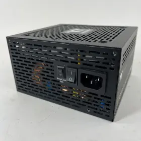 Thermaltake 841163087350 Toughpower Gf A3 750w Pci-e 5.0 80 Gold No Sign Of Power