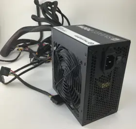 Psspd0700npcwus1xg008376 Thermaltake Smart Series 700w Power Supply Sp-700ah2nkw Great Condition