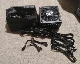 D0410 Ultra X4 600w Atc Power Supply 80 Plus With Cords