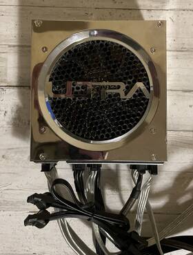 Ultra Ultx2550p 550 Watt Atx Switching Power Supply Ult-x2550p 50-60hz 115/230v With Cords