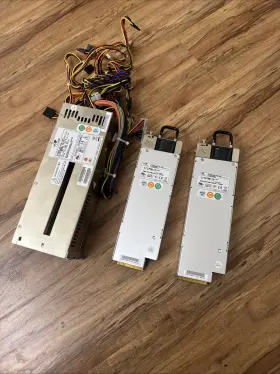 Gin-2650g2 Zippy B015500002 Lot Of 2 Emacs Server Power Supply