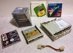 Iomega 100MB Z100ATAPI Internal Zip Drive (mounting Bracket 11 Discs Usb Hub 2CD Used. Price: $154.95.